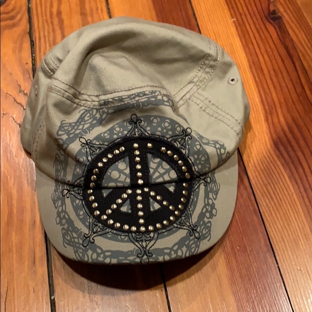 Peace hat